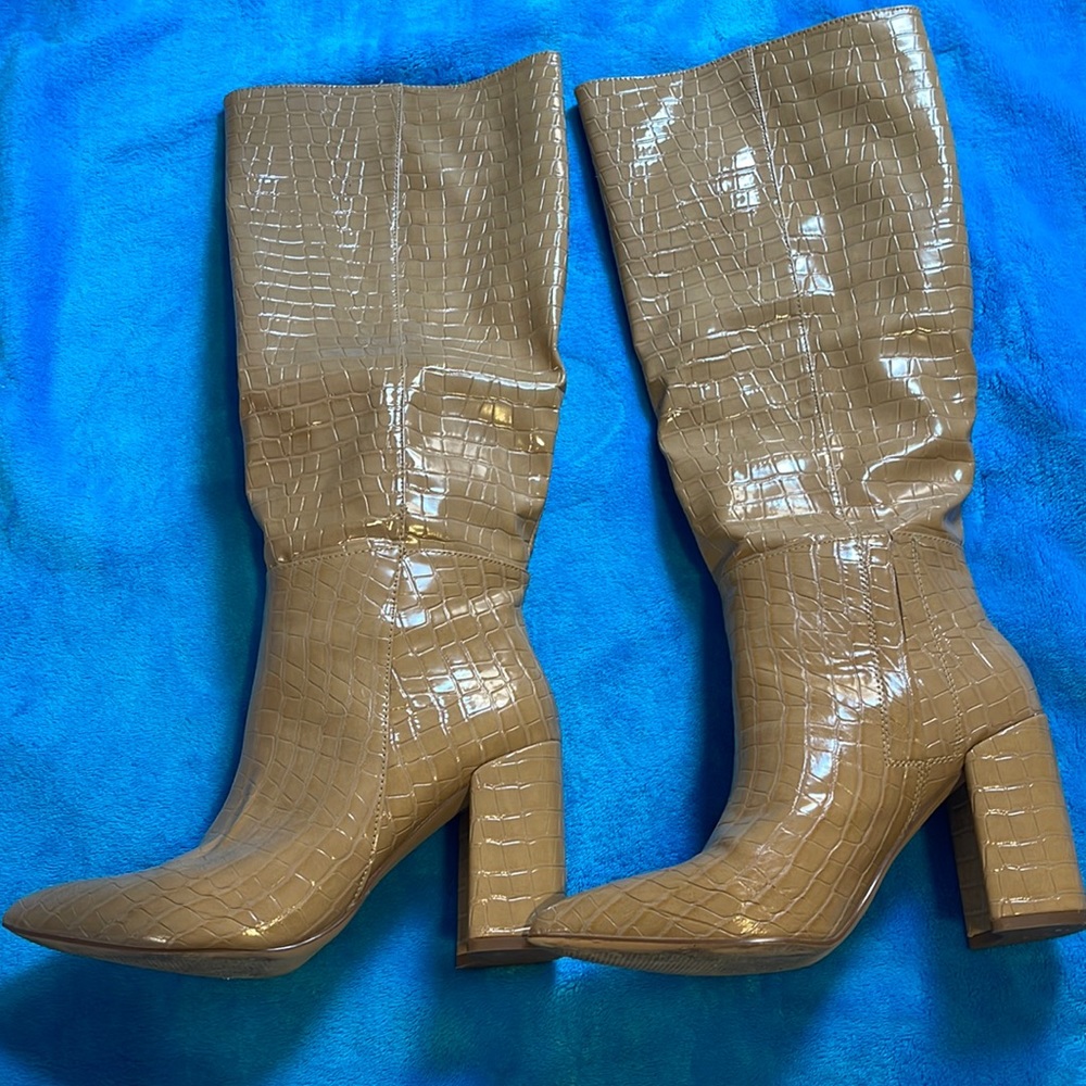 Comfortable - image 1